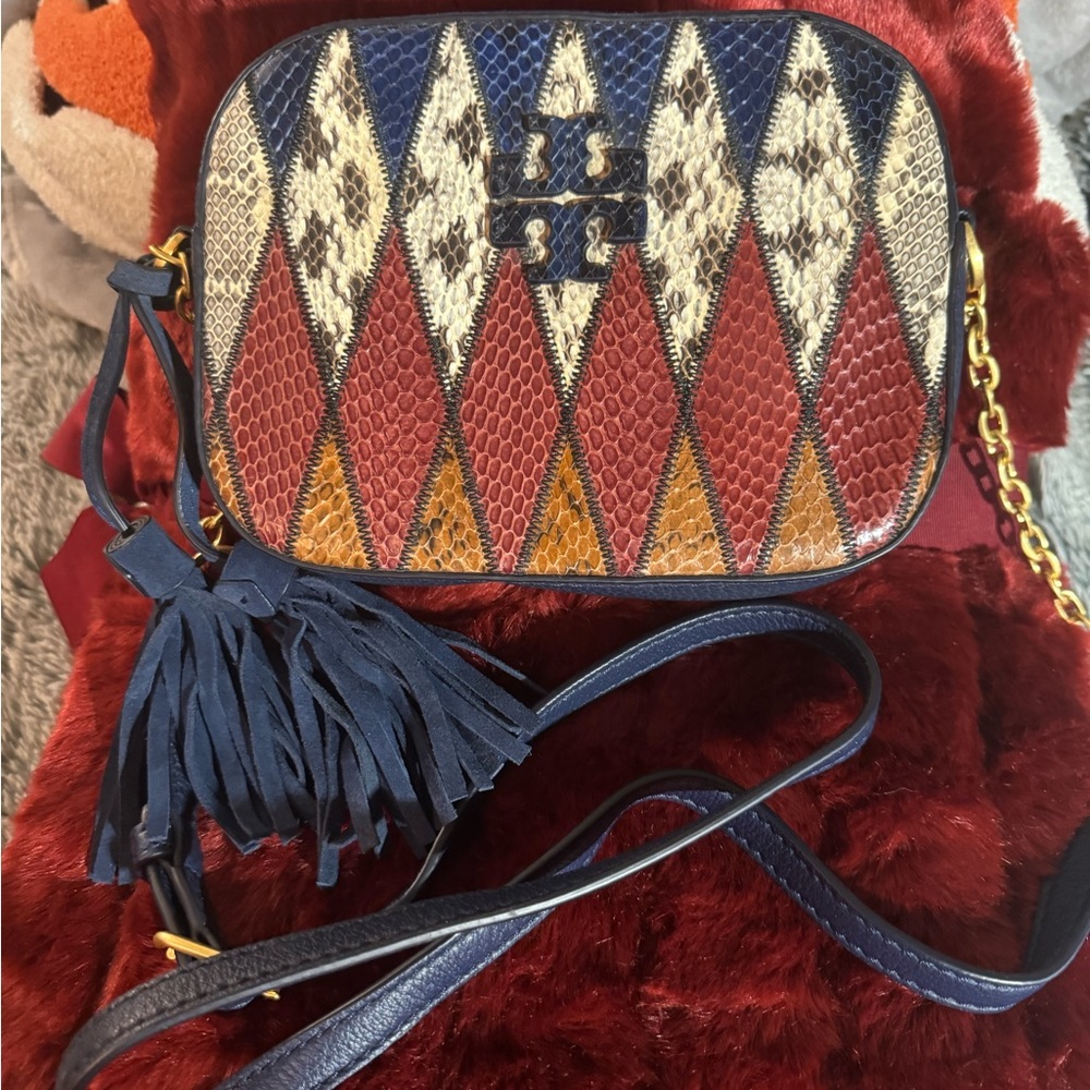 Tory Burch Bags Tory Burch Crossbody Purse. Purse Is Navy, Brown, And Maroon - Picture 8 of 10